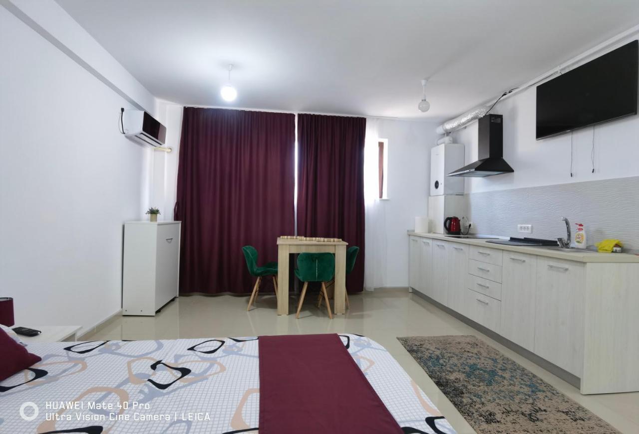 Garsoniera De La Mare Apartment Mangalia Exterior photo
