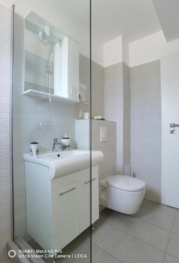 Garsoniera De La Mare Apartment Mangalia Exterior photo