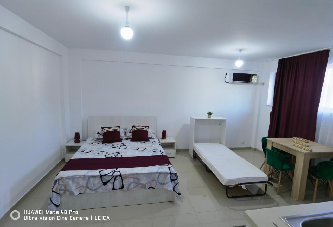 Garsoniera De La Mare Apartment Mangalia Exterior photo